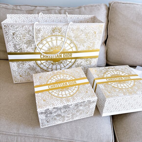 DIOR HOLIDAY PACKAGING, 2 BOXES, 2 BAGS, 2 RIBBO, TISSUE - Picture 3 of 10
